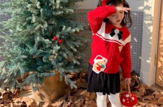 [🆕🇻🇳]  Moana Fashion – Quần áo trẻ em 🧑‍🧒❤️️👶⭐️ 𝐂𝐇𝐑𝐈𝐒𝐓𝐌𝐀𝐒 𝐈𝐒 𝐂𝐎𝐌𝐈𝐍𝐆𝐆𝐆Giáng Sinh đang đến rất gần rồi. Sắc đỏ ngập tràn và mẹ phải sắm ngay cho bé một chiếc áo len đỏ chuẩn Noel để đi chơi thôi
Size 1 , shares-0✔️ , likes-0❤️️ , date-2024-12-22 16:14:31🇻🇳🇻🇳🇻🇳📰🆕