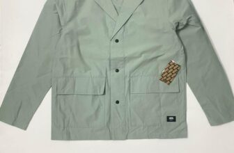 [???] Ziin Store – Hàng Hiệu Xuất Dư  ? Top1Fashion ?  Đợt này toàn về đồ Vanz chất lượng, giá lại cực ngọt ngào cho các Anh
Chiếc blazer màu hiếm, trẻ trung và rất năng động
#sizeM ( 72-78kg )
, shares-0✔️ , likes-1❤️️ , date-2024-12-21 23:07:33????????