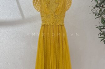 [🆕🇻🇳] Amy Store – nhãn hiệu thời trang thiết kế cao cấp, trẻ trung, hiện đại, nữ tính và thanh lịch 👕 Top1Fashion 👗  Một thiết kế với ren từ AMY như gói trọn cả một bầu trời yêu thương ấy, mang đến cho nàng vẻ đẹp dịu dàng, thanh thoát mà không kém phần cuốn hút.
Cùng AMY , shares-1✔️ , likes-54❤️️ , date-2024-12-27 16:00:06🇻🇳🇻🇳🇻🇳📰🆕