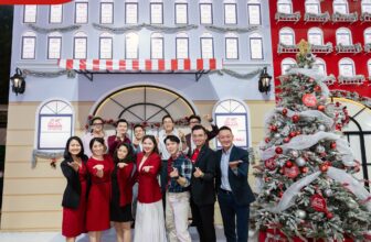 [🆕🇻🇳] Generali Vietnam – Generali Vietnam Life Insurance Limited Liability Company ♥️️ Top1Index 📚  GIÁNG SINH THẢ DÁNG XINH TẠI GENERALI PLAZAMùa lễ hội năm nay Generali Plaza vừa “thay áo mới”, khoác trên mình không gian mùa đông lung linh tựa như m , shares-2✔️ , likes-33❤️️ , date-2024-12-24 03:00:36🇻🇳🇻🇳🇻🇳📰🆕