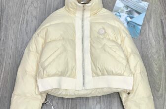 [🆕🇻🇳] HẢI HUYỀN TRẦN – Chuyên Hàng Cao cấp 👕 Top1Fashion 👗  @fan cứng
Trần Hải Huyền Store QCCC
, shares-1✔️ , likes-11❤️️ , date-2024-12-24 20:22:06🇻🇳🇻🇳🇻🇳📰🆕