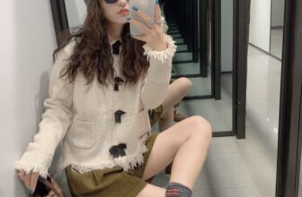 [???] V.I.C – XUẤT KHẨU – Hàng xuất khẩu có sẵn ? Top1Fashion ?  BOWS KNIT CARDIGANCác thiết kế đính nơ năm nay rất được lòng các chị em. Nơ như một món đồ trang trí, tạo điểm nhấn cho các thiết kế, thêm phần gấu tua r , shares-0✔️ , likes-49❤️️ , date-2024-12-24 16:30:04????????