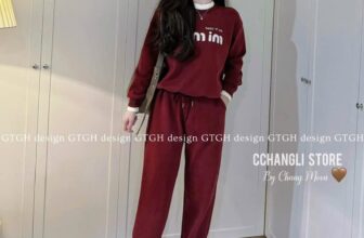 [🆕🇻🇳] HAMY Clothing  👕 Top1Fashion 👗  New
BỘ NỈ NHUNG LÓT LÔNG IN CHỮ
Hàng mới cực hot
chất nỉ 2 da dày đẹp phom suông to rộng hình in net
full màu
size 40 -65kg
, shares-0✔️ , likes-0❤️️ , date-2024-12-21 03:03:45🇻🇳🇻🇳🇻🇳📰🆕