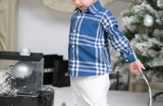 [🆕🇻🇳] TikTak House – Thời trang thiết kế cho bé 🧑‍🧒❤️️👶⭐️ Combo quần trắng và sơ mi sọc xanh cho soái ca chơi Tết thì hết ý các mẹ nhỉMặc sơ vin hay thả áo ngoài quần đều đẹp ạSize linh hoạt từ 8-30kg.
, shares-1✔️ , likes-5❤️️ , date-2024-12-26 04:31:16🇻🇳🇻🇳🇻🇳📰🆕