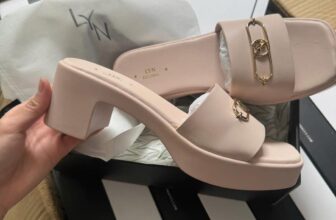 [🆕🇻🇳] VTFashionOfficial 👕 Top1Fashion 👗  Guốc xinh quá
, shares-0✔️ , likes-0❤️️ , date-2024-12-25 00:32:28🇻🇳🇻🇳🇻🇳📰🆕