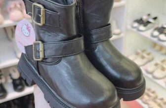 [🆕🇻🇳] Bắp Xinh Shop – Thời Trang Của Bé 🧑‍🧒❤️️👶⭐️ Bốt da cao cổ cá tính cho bé
Chất liệu da mềm, kiểu dáng cool ngầu, khoá kéo sườn tiện lợi cho bé
Size 26-37
——————————————— , shares-0✔️ , likes-1❤️️ , date-2024-12-22 03:45:21🇻🇳🇻🇳🇻🇳📰🆕