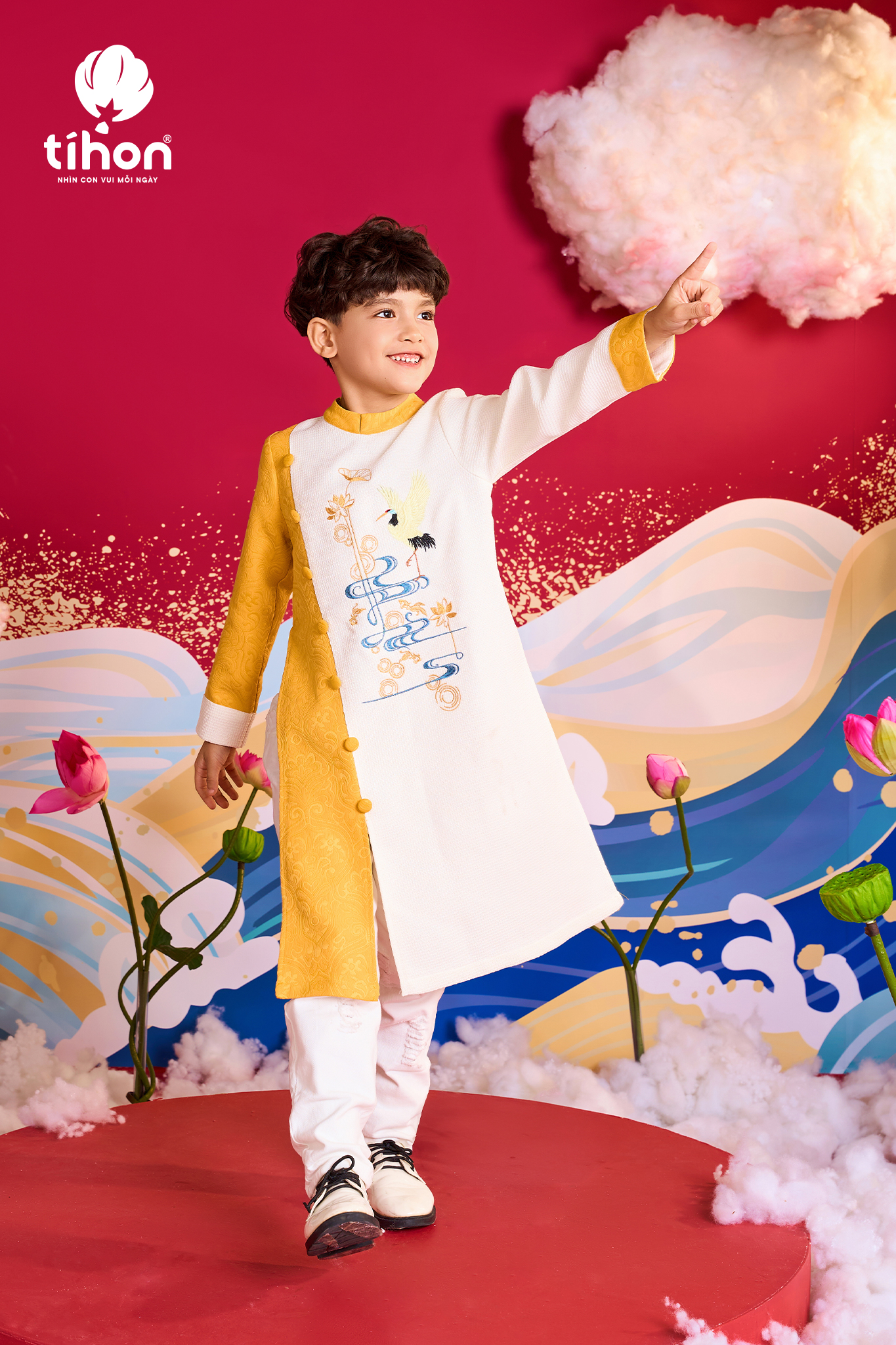 [🆕🇻🇳] Tí Hon là thương hiệu thời trang trẻ em cao cấp 😎❤️️⭐️ 𝐓𝐎𝐏 𝐍𝐇𝐔̛̃𝐍𝐆 𝐌𝐀̂̃𝐔 𝐀́𝐎 𝐃𝐀̀𝐈 𝐒𝐈𝐄̂𝐔 𝐇𝐎𝐓 𝐇𝐈𝐓 𝐍𝐇𝐀̀ 𝐓𝐈𝐇𝐎𝐍..
TOP 1:  

Áo dài cách tân được thiết kế tinh tế, chất liệu gấm phối dạ cao cấp, cùng những họa tiết t , shares-0✔️ , likes-6❤️️ , date-2024-12-24 17:00:12🇻🇳🇻🇳🇻🇳📰🆕