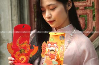 [🆕🇻🇳] Hộp giấy đựng thực phẩm, Cốc Giấy, Bát Giấy, Hộp đựng bánh sinh nhật  🎨 Top1Designs ✨  Tết là thời điểm để sẻ chia và gửi gắm yêu thương !
Hộp Quà Tết  không chỉ đẹp mắt mà còn đầy ắp các màu sắc truyền thống và hiện đại .  Với nhiều mẫu mã đ , shares-0✔️ , likes-3❤️️ , date-2024-12-26 16:13:20🇻🇳🇻🇳🇻🇳📰🆕