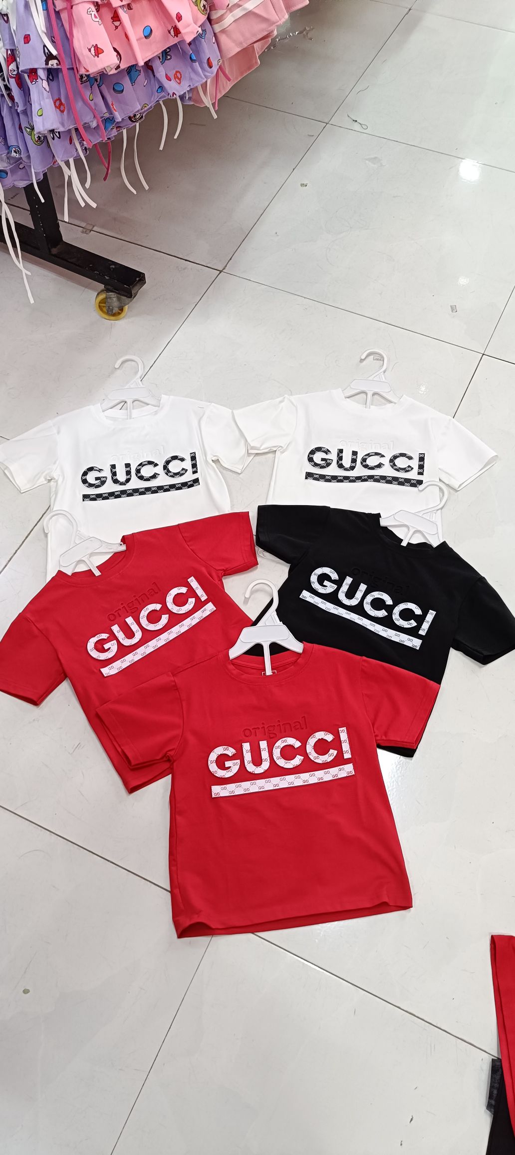 [🆕🇻🇳] An An – Thời Trang Trẻ Em – AN AN KIDS 🧑‍🧒❤️️👶⭐️ Áo thun lẻ cho bé trai hàng SUNMOON chất vãi mềm mịn mát lắm ạ
Size: 12_50kg
Ship hàng toàn quốc
Sẵn hàng tại shop 104/13 ĐƯỜNG HUỲNH THỊ TƯƠI KDC BICO , shares-1✔️ , likes-0❤️️ , date-2024-12-21 16:21:13🇻🇳🇻🇳🇻🇳📰🆕