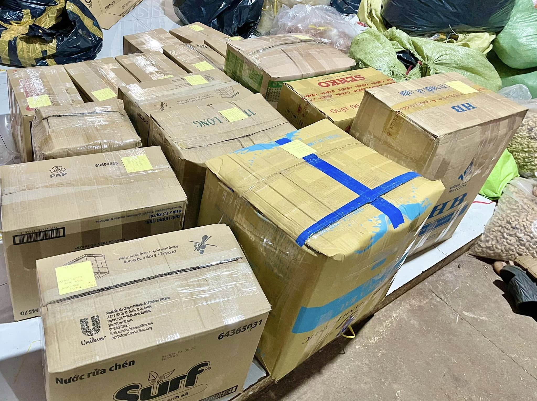 [🆕🇻🇳] Xưởng Bánh Tráng Kim Yến 🍔 Top1Food  🍜  Ngày 28,29,30,31 tháng 12 em nghỉ không làm khách ơi
Từ giờ tới lúc đó quý anh chị cô chú cần hàng báo em gửi trong những ngày tới luôn nha. Em cảm ơn ạ 
 , shares-0✔️ , likes-0❤️️ , date-2024-12-25 20:39:10🇻🇳🇻🇳🇻🇳📰🆕