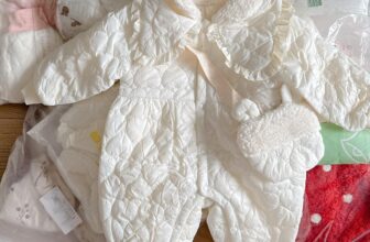 [🆕🇻🇳]  Hani Baby – Hani Baby mang đến sự trải nghiệm ấm áp tới những mẹ đang và sắp có con nhỏ 🧑‍🧒❤️️👶⭐️ Hết ạ
Em về dư size 73 (8-10kg)
#360k
, shares-0✔️ , likes-2❤️️ , date-2024-12-28 00:08:09🇻🇳🇻🇳🇻🇳📰🆕