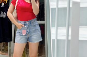 [???] Pomapan – Store vnxk – Thiết kế & Thời trang  ? Top1Fashion ?  A3037 – U.r.b.a.n outfitters
Chất thun lưới , ômbody đẹp lắm các nàng ơiii
Độ co giãn nhiều ko nhãooo
Mix&match siêu okela ạ
Xs / S / M / L
Hồng đỏ/ T , shares-0✔️ , likes-0❤️️ , date-2024-12-21 03:45:25????????