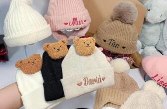 [🆕🇻🇳] Nhím Nhím – Ăn Dặm Mẹ Nhím 🧑‍🧒❤️️👶⭐️ Mũ len thêu tên mix gấu cho bé xinh xĩuNgày nào cũng đi chục cái mũ len nhưng vẫn ko đủ . bắt đầu lạnh rồi, đặt sớm để con nhanh có mũ nha mẹ
Sz: 3m-12m , shares-0✔️ , likes-16❤️️ , date-2024-12-23 05:50:29🇻🇳🇻🇳🇻🇳📰🆕