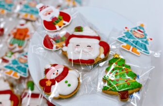 [🆕🇻🇳] Jasmine-tiệm bánh nhỏ xinh chuyên bánh mì, bánh kem Whipping chất lượng cao 🍔 Top1Food  🍜
SET BÁNH COOKIES GIÁNG SINH SIÊU CUTE SIZE 9-10CM ĐANG SẴN Ạ#bakery #bakeshop #cakeshop
, shares-0✔️ , likes-0❤️️ , date-2024-12-22 20:52:54🇻🇳🇻🇳🇻🇳📰🆕