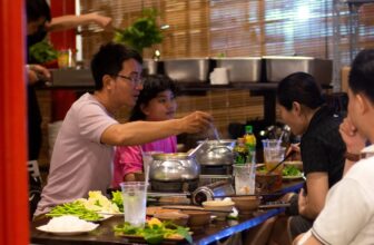 [🆕🇻🇳] Lẩu Chay Đồng Giá – 293 Quang Trung Gò Vấp 🍔 Top1Food  🍜 TIỆC CHAY RỘN RÃ
KẾT NĂM AN LÀNHMùa cuối năm muốn một bữa ăn “nhẹ bụng nhẹ ví”, mà vẫn đủ tươi vui linh đình?
Đừng quên ở Nhà Nát luôn có những hương vị , shares-0✔️ , likes-0❤️️ , date-2024-12-24 00:53:49🇻🇳🇻🇳🇻🇳📰🆕