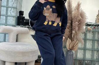 [🆕🇻🇳] HAMY Clothing  👕 Top1Fashion 👗      bộ nỉ 2 da quần suông in mèo
Hàng đẹp xịn chuẩn ảnh chất nỉ 2 da dày dặn phom chuẩn mẫu dáng năng động cực trẻ trung
màu siêu tây chanh xả
size :40-6 , shares-0✔️ , likes-1❤️️ , date-2024-12-26 05:54:50🇻🇳🇻🇳🇻🇳📰🆕