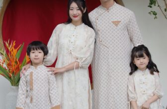 [🆕🇻🇳] KAKUMMI là thương hiệu VN hàng đầu thiết kế & sản xuất áo thời trang cho bé 😎❤️️⭐️ Áo dài đón Tết vui xuân
Ba mẹ cùng bé tình thân đong đầyẢnh và sản phẩm được thực hiện và thiết kế bởi KakummiThông tin liên hệ:
Shopee:
Hotline: 0 , shares-1✔️ , likes-4❤️️ , date-2024-12-25 17:00:10🇻🇳🇻🇳🇻🇳📰🆕