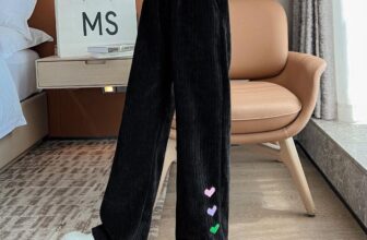 [🆕🇻🇳] Moana Fashion – Quần áo trẻ em 🧑‍🧒❤️️👶⭐️ 𝗖𝗵𝗶𝗲̂́𝗰 𝗾𝘂𝗮̂̀𝗻 𝗻𝗵𝘂𝗻𝗴 𝗾𝘂𝗼̂́𝗰 𝗱𝗮̂𝗻Chất nhung tăm mềm nhẹ, không nhăn cùng form quần thoải mái lại không kén dáng chút nào.
Màu đen : size 120-170 – 180k
Mà , shares-0✔️ , likes-1❤️️ , date-2024-12-24 20:37:43🇻🇳🇻🇳🇻🇳📰🆕