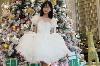 [🆕🇻🇳] Những Bông Hoa Nhỏ (AnBi Kids) 😎❤️️⭐️ Váy công chúa trắng xếp tầng xinh xắn , điểm nhấn là những chiếc nơ xinh
#anbibarbie #nhungbonghoanho #vaycongchua #vaynangtho #vayditiec #vayxinh
, shares-0✔️ , likes-5❤️️ , date-2024-12-26 15:16:21🇻🇳🇻🇳🇻🇳📰🆕