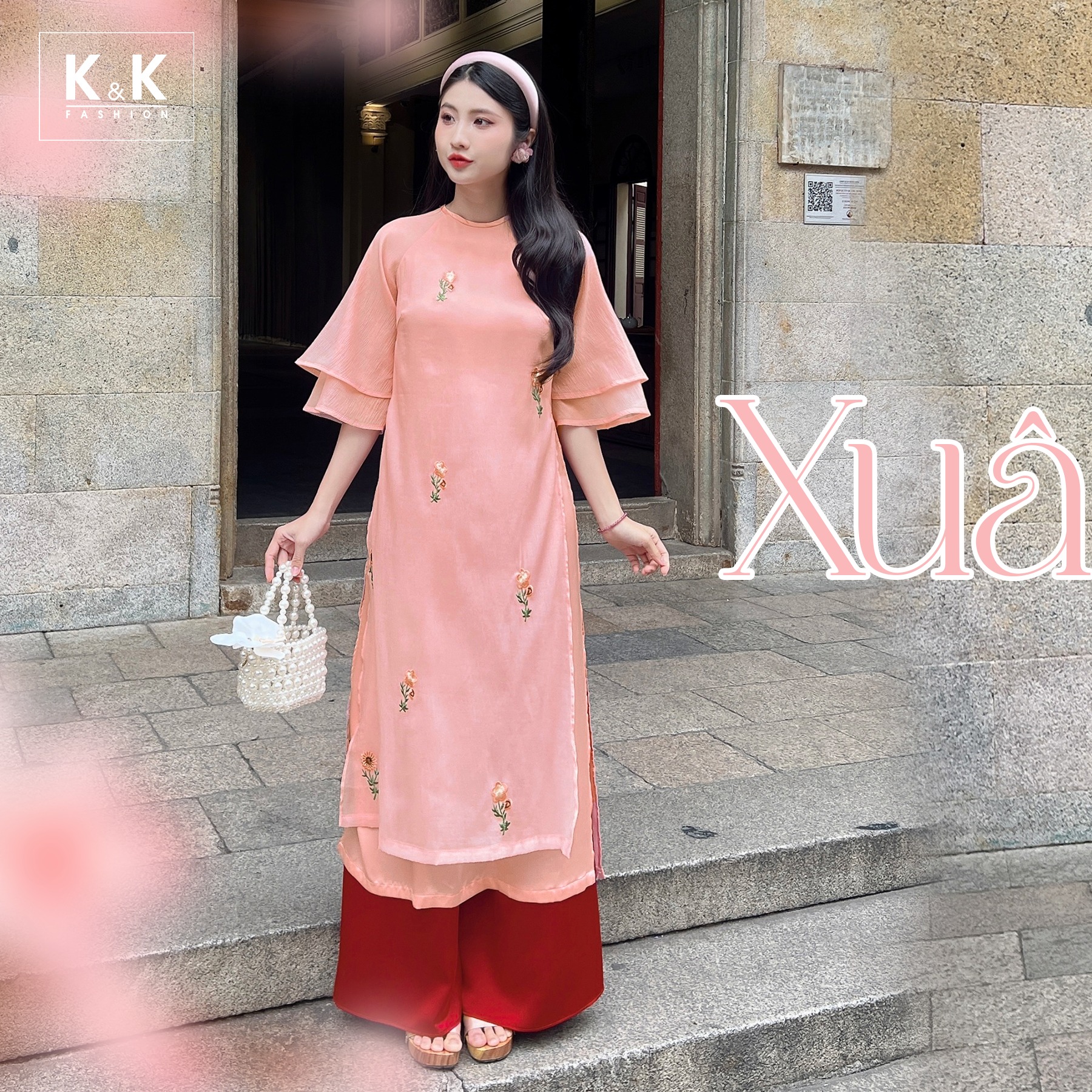 [🆕🇻🇳] Thời trang công sở K&K Fashion tự tin mang lại nét đẹp quyến rũ đầy lôi cuốn cho người phụ nữ công sở hiện đại 👕 Top1Fashion 👗  K&K Fashion vừa hoàn thành cho nàng thêm một mẫu áo dài thêu hoa xinh đẹp! Số lượng chỉ có hạn, nàng nhanh chóng lên đơn để sở hữu thiết kế vừa mới ra mắt  , shares-1✔️ , likes-46❤️️ , date-2024-12-27 02:00:13🇻🇳🇻🇳🇻🇳📰🆕