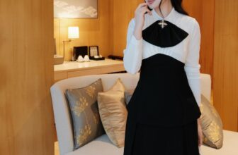 [🆕🇻🇳] The MAGNOLIA 👕 Top1Fashion 👗  | 𝐋𝐀𝐍𝐀 𝐓𝐎𝐏 |
——————
Có những thiết kế sinh ra để dành riêng cho những cô gái yêu phong cách thanh lịch, và LANA Top chính là một trong số đó.Với sự kết , shares-1✔️ , likes-3❤️️ , date-2024-12-24 03:00:05🇻🇳🇻🇳🇻🇳📰🆕