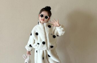 [🆕🇻🇳] THẾ GIỚI KIDS – THIÊN ĐƯỜNG CỦA MẸ VÀ BÉ 😎❤️️⭐️ Set đồ bông xinh xinh cho bé
Inbox để được tư vấn nhé các mom ơi
Size 90-140
————————————————
TƯ VẤN VÀ ĐẶT HÀNG:
LINK SHOPEE:
Link , shares-0✔️ , likes-1❤️️ , date-2024-12-27 15:49:12🇻🇳🇻🇳🇻🇳📰🆕