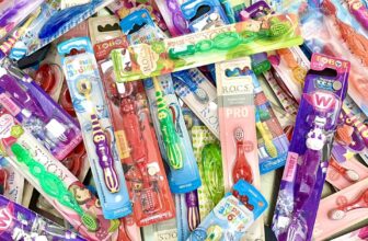 [🆕🇻🇳] Babyhouse Thanh Hóa – Thế giới mẹ và bé 🧑‍🧒❤️️👶⭐️  XẢ KHO BÀN CHẢI NGA – HÀN giá chỉ #25k / cái ( giá gốc #8x)
Hàng nội địa Nga -Hàn nên chất lượng cực kỳ ok 🖒🖒🖒
Bàn chải  cho bé từ 0-2y và từ 3-5y
Thi , shares-0✔️ , likes-2❤️️ , date-2024-12-24 21:56:40🇻🇳🇻🇳🇻🇳📰🆕