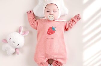 [🆕🇻🇳]  Made By Hằng – chuyên đồ len hanmade 🧑‍🧒❤️️👶⭐️ hẹn các mom ngày mai nha. Mã mới trên live ạ
, shares-0✔️ , likes-9❤️️ , date-2024-12-26 02:44:30🇻🇳🇻🇳🇻🇳📰🆕