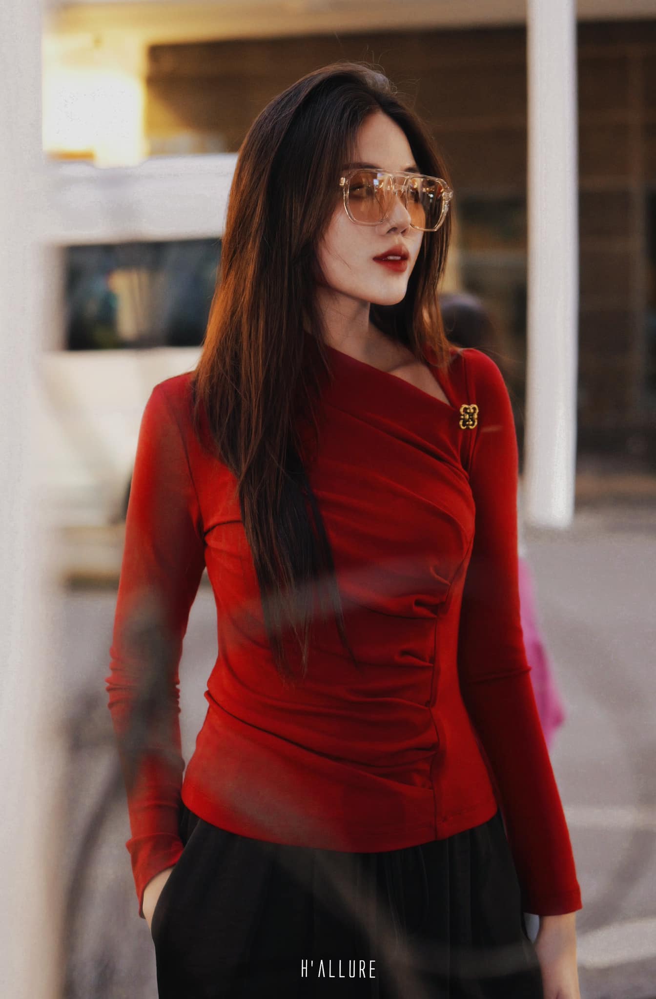 [🆕🇻🇳] H’allure – “If you’re an open book, there’s no allure.” – Alexander McQueen 👕 Top1Fashion 👗  𝐍𝐄𝐖 𝐀𝐑𝐑𝐈𝐕𝐀𝐋 | 𝐂𝐀𝐁𝐄𝐑𝐍𝐄𝐓 𝐓𝐎𝐏For the days you want to stand out without trying too hard, the Cabernet Top is your answer.Available XS S M LInbox để đ , shares-0✔️ , likes-48❤️️ , date-2024-12-24 04:15:01🇻🇳🇻🇳🇻🇳📰🆕