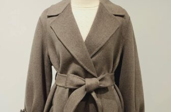 [???] Ziin Store – Hàng Hiệu Xuất Dư  ? Top1Fashion ?  비지트인뉴욕 더블레이어 디테일 핸드메이드 롱코트
Áo dạ VISIT xuất #hàn siêu tôn dáng
Dòng dạ CASHMERE cao cấp độ bền siêu cao và cực kì mướt tay
Áo thiếu đai #SALE 1tr650k còn , shares-0✔️ , likes-0❤️️ , date-2024-12-25 17:35:13????????