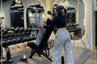 [🆕🇻🇳] Ocean Fitness & Yoga Centers  🧘 Top1Yoga 🤸🏻‍♀️ !! Không khí tập luyện những ngày cuối năm tại Ocean Fitness
Tấp nập độ dáng đón Tết ngay thôi bạn ơi
21 ngày tập luyện miễn phí cho cư dân, sẵn sàng ngay , shares-0✔️ , likes-4❤️️ , date-2024-12-27 04:28:27🇻🇳🇻🇳🇻🇳📰🆕