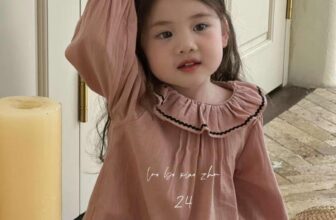 [🆕🇻🇳] Hihello.bé  🧑‍🧒❤️️👶⭐️ Giảm #100 trên list này ạCác mom sắp tết có 2 luồng sợ lạnh ,sợ sẽ nắng
Nên e để list đồ mỏng nhẹ đây cho mình lựa thêm cho bé nha
Sz90-150 tuỳ mẫu
, shares-1✔️ , likes-0❤️️ , date-2024-12-28 18:47:20🇻🇳🇻🇳🇻🇳📰🆕