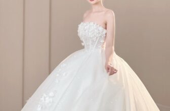 [🆕🇻🇳] La Rosa Bridal – Makeup – wedding dress and more ..! 🤵🏻 Top1Wedding 👰🏻  Váy xinh nhà #La đang có giá thuê ưu đãi nhất trong tháng 12 này  , shares-1✔️ , likes-5❤️️ , date-2024-12-24 01:36:09🇻🇳🇻🇳🇻🇳📰🆕