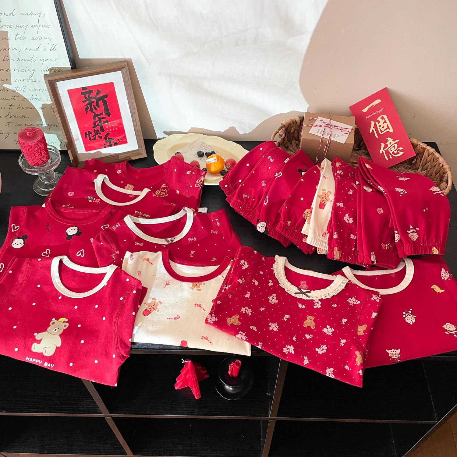 [🆕🇻🇳] Min’s – Baby & Kid shop – Bán và nhận oder các mặt hàng quần áo, phụ kiện trẻ em trên TAOBAO 🧑‍🧒❤️️👶⭐️  DỰ LÀ TẾT NĂM NAY SẼ LẠNH NHA
Em lên mẫu đồ bộ đón tết ạ. Siêu nổi siêu xinh luôn ạ
Size 80-170 (10-30kg)
Giá #119k__189k (tuỳ size)
Hàng oder 2-3 tuần , shares-0✔️ , likes-2❤️️ , date-2024-12-27 22:20:46🇻🇳🇻🇳🇻🇳📰🆕