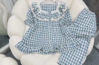 [???] NMee house  ? Top1Fashion ?  NHÂN DỊP GIÁNG SINH GIẢM 2⃣0⃣ cá/bộ  MẪU ĐÙI VÀ TNQD CARO TRONG 2 NGÀY 24-25/12ĐÙI GIẢM CÒN 1⃣1⃣9⃣ cá
TNQD GIẢM CÒN  , shares-0✔️ , likes-0❤️️ , date-2024-12-24 15:15:48????????