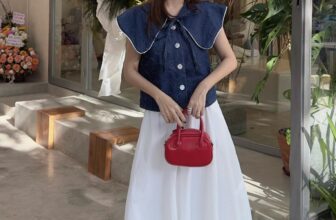 [🆕🇻🇳] Nguyen My – Cửa hàng quần áo 👕 Top1Fashion 👗  Chân váy bí dù , items HOT năm nay nàng nhất định phải có. Restock sẵn shop 3 màu Đen/Trắng / Kem rồi ạ , mix đồ best SANG luôn
Kênh shopee :
___________ , shares-0✔️ , likes-1❤️️ , date-2024-12-28 21:07:22🇻🇳🇻🇳🇻🇳📰🆕