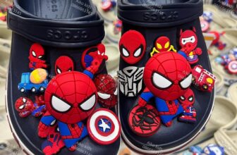 [🆕🇻🇳]  Aiko Kids – Thời Trang Cho Bé – Cửa hàng chuyên dép sục, giày lười và phụ kiện, charm gắn dép 🧑‍🧒❤️️👶⭐️ Sục C.lassic  đơn giản – tiện lợi -linh hoạt  phù hợp mọi trang phục cân tất 4 mùa trong năm– Đặc trưng của dòng c.lassic nhẹ , mềm , chống trơn trượt c , shares-2✔️ , likes-2❤️️ , date-2024-12-24 01:12:12🇻🇳🇻🇳🇻🇳📰🆕