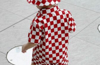 [🆕🇻🇳] Bob Kids -Clother for chilren 🧑‍🧒❤️️👶⭐️  Sắm tết thôi các mẹ ơi
– Set đồ công tử 3 món kèm mũ siêu bảnh bao cho bé đón tết.
– Chất kaki thô mềm mại, thoải mái khi mặc
Đợt hàng cuối năm rồi nên c , shares-0✔️ , likes-2❤️️ , date-2024-12-25 01:22:44🇻🇳🇻🇳🇻🇳📰🆕