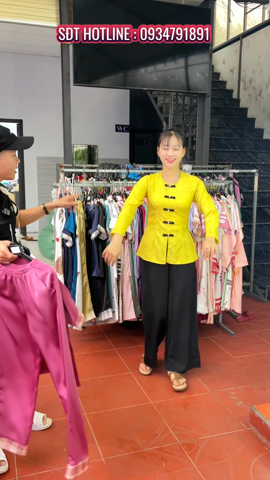 [🆕🇻🇳] THỜI TRANG KIM LOAN- RẺ – ĐẸP – CHẤT LƯỢNG 👕 Top1Fashion 👗  Tội Ông Chủ TTKL quá mọi người ạ 
 , shares-0✔️ , likes-47K❤️️ , date-2024-12-26 01:49:48🇻🇳🇻🇳🇻🇳📰🆕