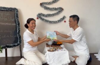 [???] Connect & Inspire Yoga ? Top1Yoga ??‍♀️ Những hình ảnh đầu tiên của ngày khai giảng, ấm áp và trong trẻo. #Yogatherapy #ci_yoga_therapy #hlvyoga
, shares-0✔️ , likes-9❤️️ , date-2024-12-28 02:05:42????????