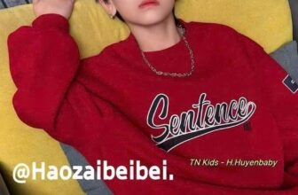 [🆕🇻🇳] Kemy Kids 😎❤️️⭐️ Siêu phẩm áo sweater đỏ lót nỉ nhà Kemy
Chất đanh khỏi bàn mê lắm ạ
Size 110-150
————————
KEMY KIDS
Địa chỉ: 17 Ngô Thì Nhậm, Hà Đông, Hà Nội
Liên hệ: 0 , shares-0✔️ , likes-1❤️️ , date-2024-12-27 01:42:45🇻🇳🇻🇳🇻🇳📰🆕