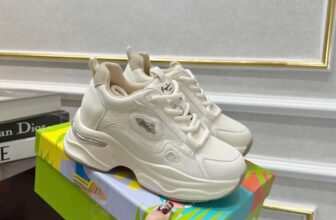 [🆕🇻🇳] Thế giới giầy việt newyork_ 33 nguyễn du- tp nam định 👕 Top1Fashion 👗  Tổng những đôi thể thao độn đế mà ce không thể bỏ qua33 nguyễn du thành phố Nam Định
: 098 6175024
, shares-0✔️ , likes-3❤️️ , date-2024-12-29 21:33:12🇻🇳🇻🇳🇻🇳📰🆕