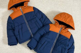 [🆕🇻🇳] Hello Kids – Hàng xuất xịn cho bé 😎❤️️⭐️ Phao béo phối màu đơn giản dễ sử dụng. Hàng xuất Âu nét căng đẹp ko tì vết ạ. Mũ phối lông cừu cực ấm, tháo rời tuỳ ý mom. Dư xịn slg có ít ạ. Giá chỉ #230 , shares-0✔️ , likes-23❤️️ , date-2024-12-29 22:41:17🇻🇳🇻🇳🇻🇳📰🆕