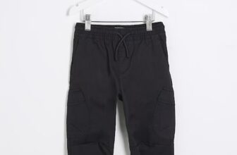 [???]  Bấy bì Clothing – ROSE épines ?‍?❤️️?⭐️ Gom RIVER UK new xinh!Quần xinh cho bé giá chỉ #670k+kg!Size: 12-18m, 18-24m, 2-3y, 3-4y, 4-5y!
, shares-0✔️ , likes-2❤️️ , date-2024-12-30 17:49:33????????