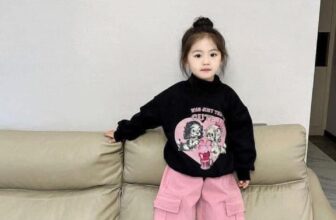 [🆕🇻🇳] Minsu Store – Cửa hàng quần áo sơ sinh & trẻ em 🧑‍🧒❤️️👶⭐️ Xả #130k còn 3y (13-15kg)Set bé xinh vừa ấm áp, vừa xinh đỉnh chóp đây ạ
Bé mặc mùa đông hết xẩy luôn
Quần kaki túi hộp cực hot trend, phong cách đẹp t , shares-0✔️ , likes-0❤️️ , date-2024-12-31 01:52:48🇻🇳🇻🇳🇻🇳📰🆕