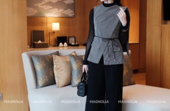 [🆕🇻🇳] The MAGNOLIA 👕 Top1Fashion 👗  New Look |  KARYN GILE
——————
Sẽ thật thanh lịch và cá tính trong outfit mới của MAGNOLIA , item được rất nhiều chị em săn đón trong BST mới nh , shares-1✔️ , likes-1❤️️ , date-2024-12-28 18:08:55🇻🇳🇻🇳🇻🇳📰🆕