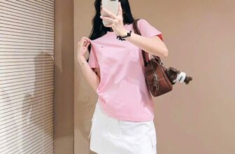 [???] ELIS Shop vnxk – 12 thiên hộ dương p1 Q. Gò vấp HCM  ? Top1Fashion ?  Áo thun t m logo đỉnh chóp
Chất thun cotton 4 chiều dày đanh mướt hàng thun bên em thì khách khỏi lo về chất lượng hen
Form áo vừa người  trẻ trung hàng  , shares-0✔️ , likes-0❤️️ , date-2024-12-30 22:35:01????????