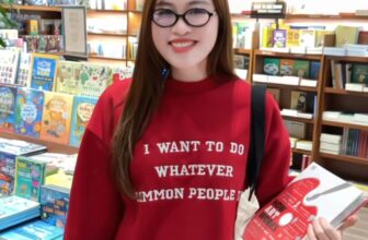 [🆕🇻🇳] Charmy ‘s House – Cửa hàng quần áo nữ  👕 Top1Fashion 👗  #179k/c áo nỉ lông cáo cao cấp thêu chữ toàn bộ siu đẹp
(Giá gốc 499k)
Áo form unisex nam nữ mặc đôi đẹp
Form xuông rộng thoải mái
Chất nỉ lông cáo cao cấp , shares-0✔️ , likes-2❤️️ , date-2024-12-28 02:59:17🇻🇳🇻🇳🇻🇳📰🆕