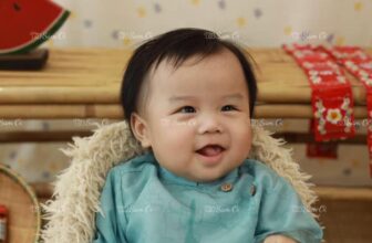 [🆕🇻🇳]  SAM ƠI – chuyên đồ Tết cho bé với đa dạng mẫu mã 🧑‍🧒❤️️👶⭐️ Bé tí mà cũng bon chen áo dài đây nàyyy
, shares-0✔️ , likes-2❤️️ , date-2024-12-28 23:27:51🇻🇳🇻🇳🇻🇳📰🆕