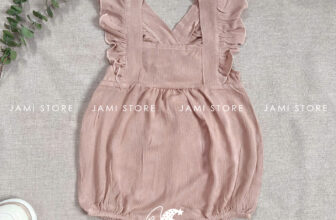 [🆕🇻🇳]  Jami Baby Store – Chuyên hàng body xuất dư trẻ em Carter, Geo, Old Navy chuẩn 100% 🧑‍🧒❤️️👶⭐️ Yếm đũi cho bé diện cực xinh , có thể mặc không hoặc mix thêm áo bên trong đều siêu cưng, xuân hạ thu đông đều bon chen được ạ  , shares-2✔️ , likes-6❤️️ , date-2024-12-26 16:56:42🇻🇳🇻🇳🇻🇳📰🆕